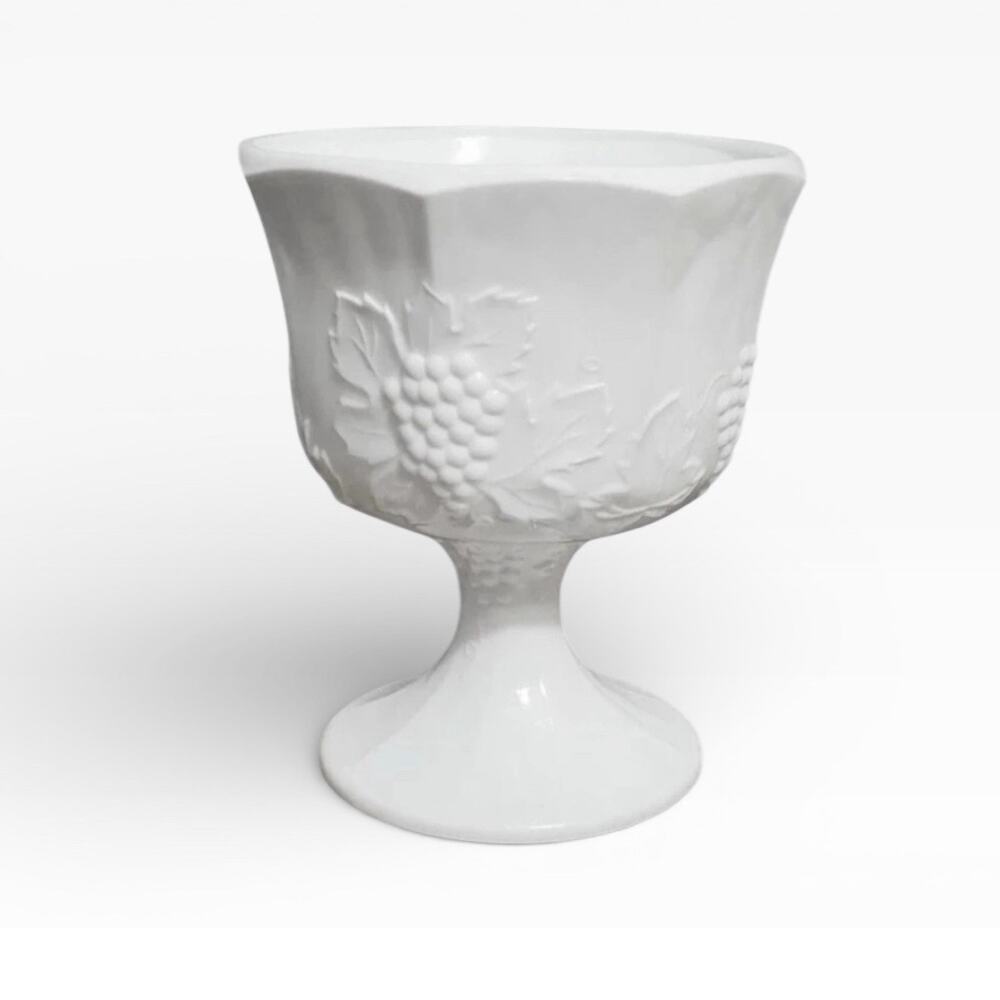 Vintage Indiana Colony Harvest Grape 6.5" Milk Glass White Pedestal Bowl